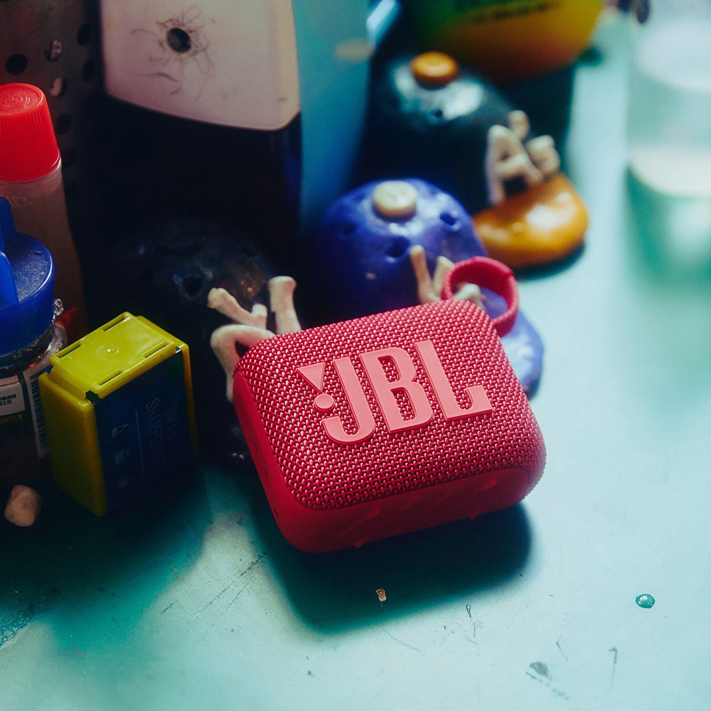 JBL ウルトラポータブルBluetoothスピーカーGo 4 RED