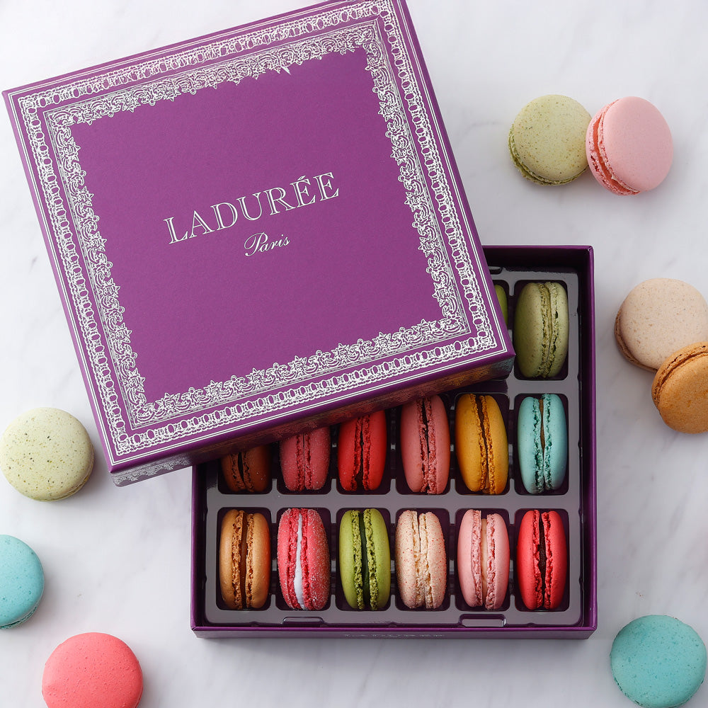 LADUREE(ラデュレ)ナポレオン ヴィオレ マカロン18個入り
