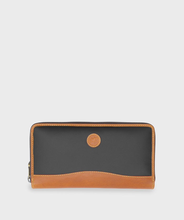 バチューサーパス モンタナ[ジップロングウォレット 957BSS]ブラック6119080406 (ブラック)