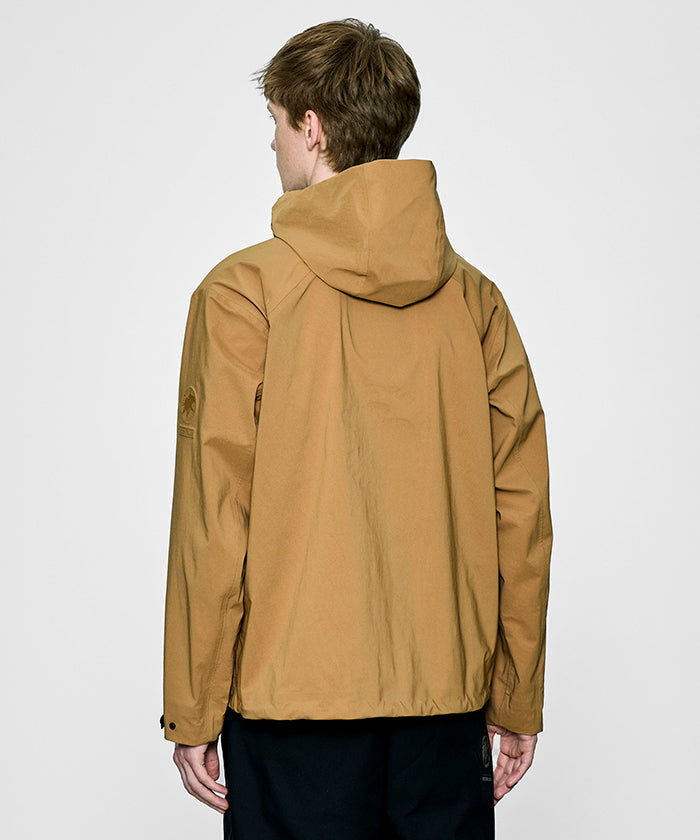 CRAFTED BY DESCENTE.LAB[ハードシェル アシンメトリーフィールドジャケット FWB61M]キャメル6234600434メンズ HUNTING WORLD