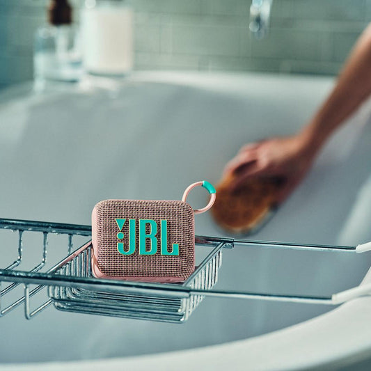 JBL　ウルトラポータブルBluetoothスピーカーGo 4　SWASH PINK