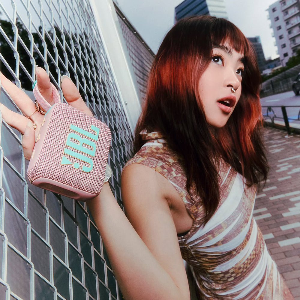 JBL　ウルトラポータブルBluetoothスピーカーGo 4　SWASH PINK