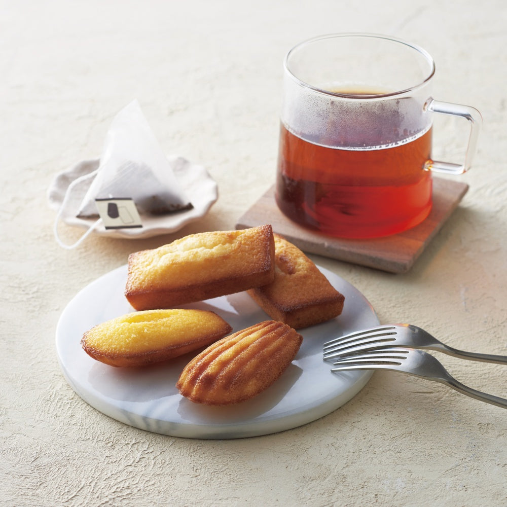 アンリ・シャルパンティエ 芦屋のティータイム・焼菓子セット