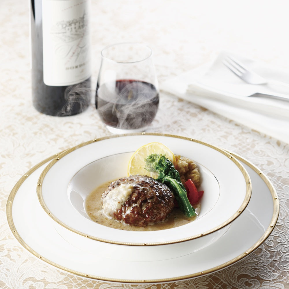 グリル満天星麻布十番 ホワイトマスタードソースのハンバーグ